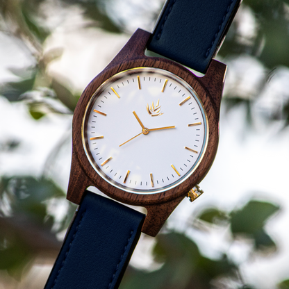 Línea Agavia | 44mm | Nogal | Carátula Blanca