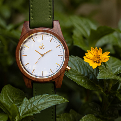 Línea Agavia | 44mm | Nogal | Carátula Blanca