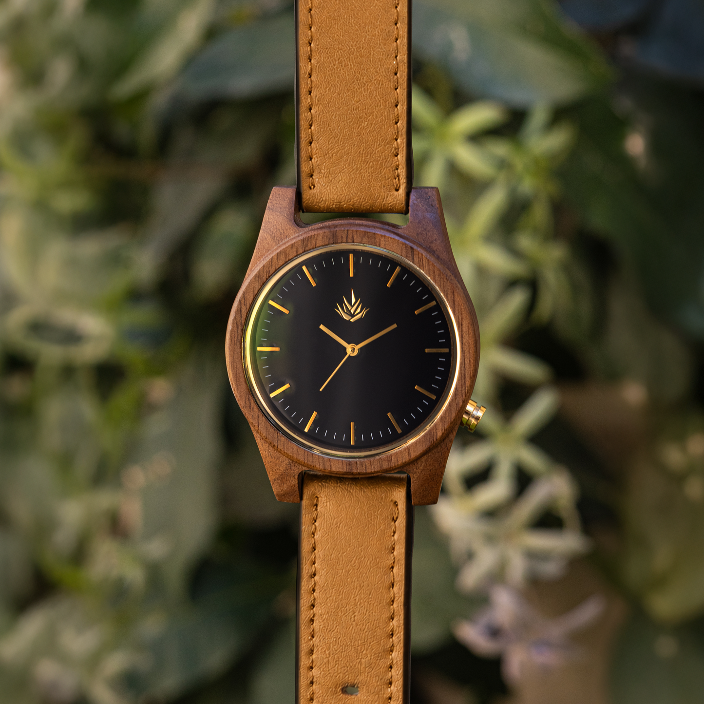 Línea Agavia | 44mm | Nogal | Carátula Negra