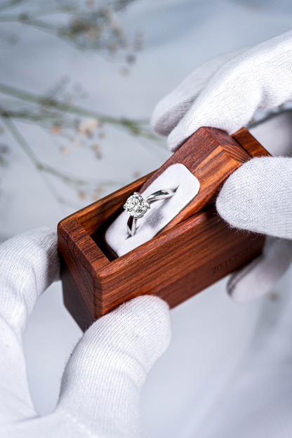 Estuche | Anillo de Compromiso | Sándalo Rojo