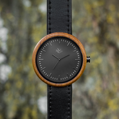 Línea Edición Especial | 44mm | Teca