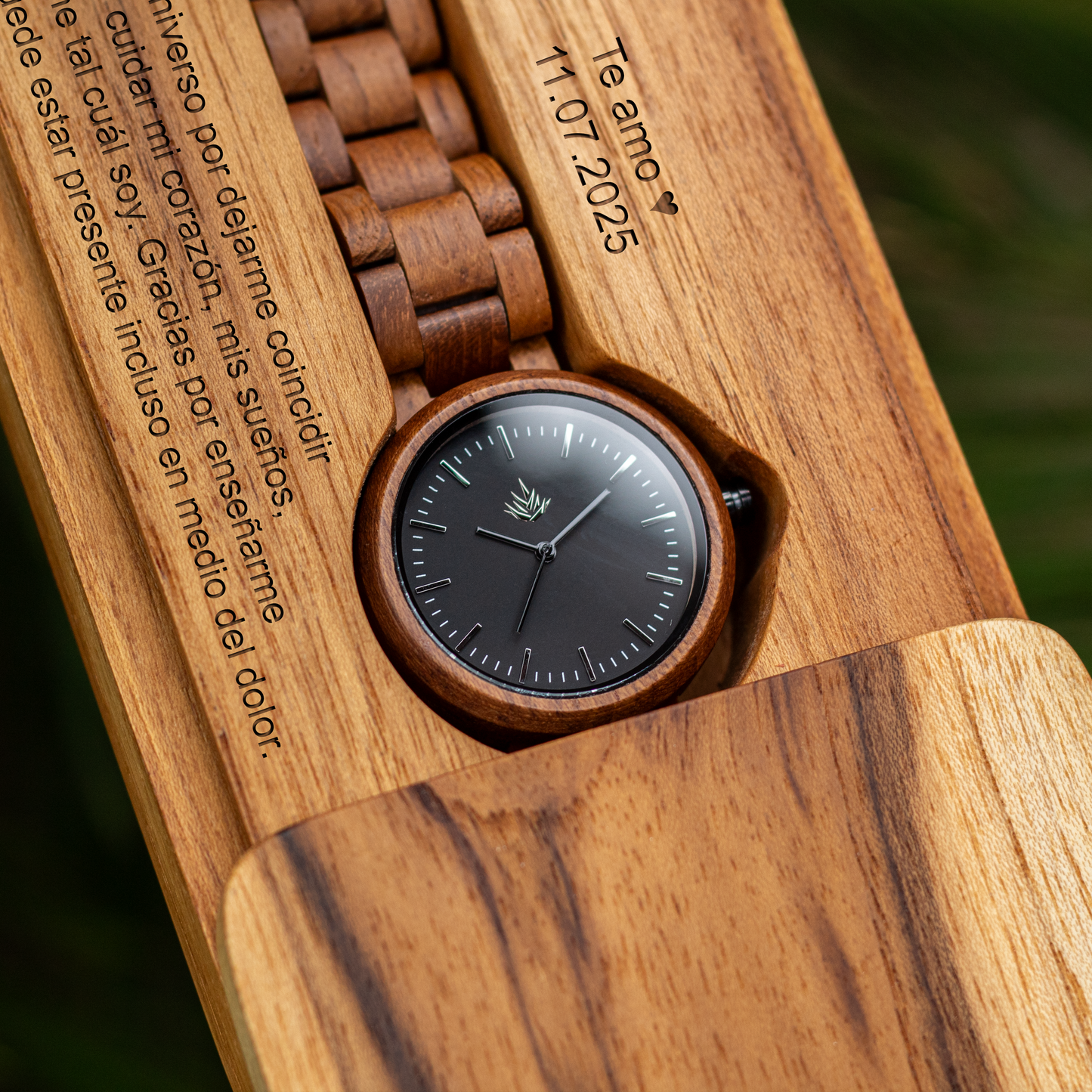 Línea Edición Especial | 44mm | Teca