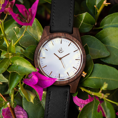 Línea Agavia | 44mm | Nogal | Carátula Blanca