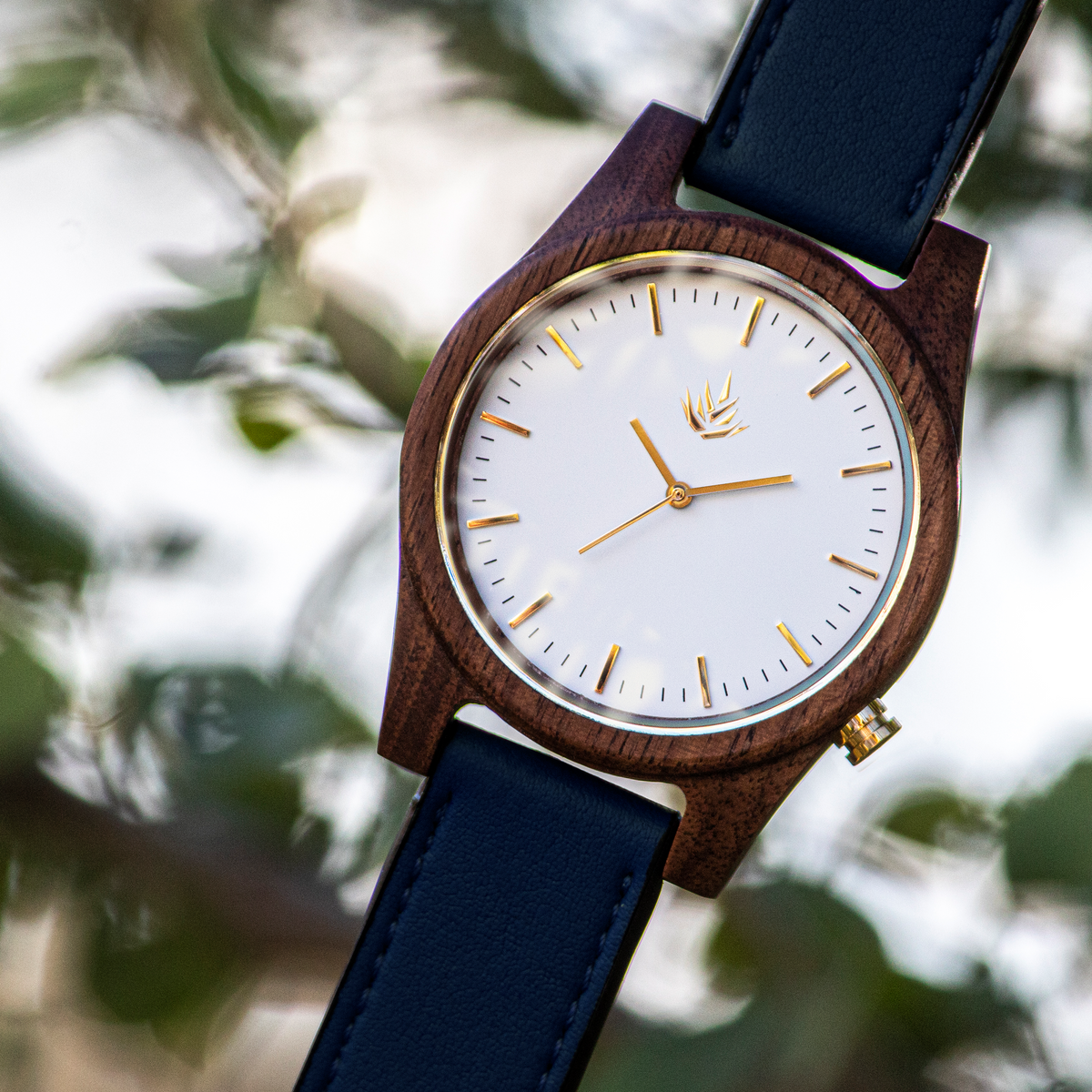 Línea Agavia | 44mm | Nogal | Carátula Blanca