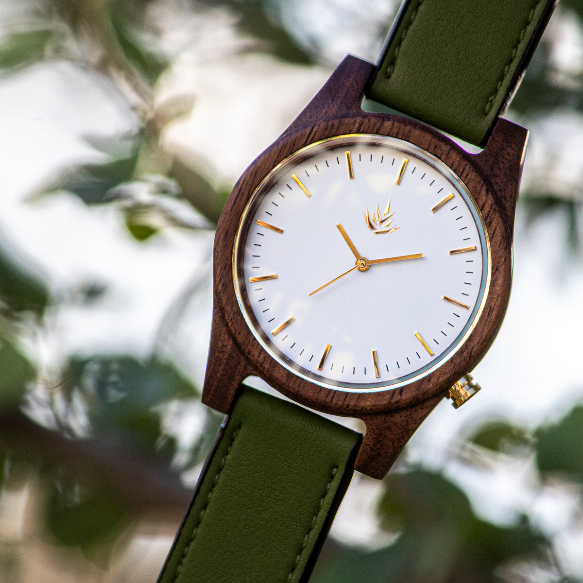 Línea Agavia | 44mm | Nogal | Carátula Blanca
