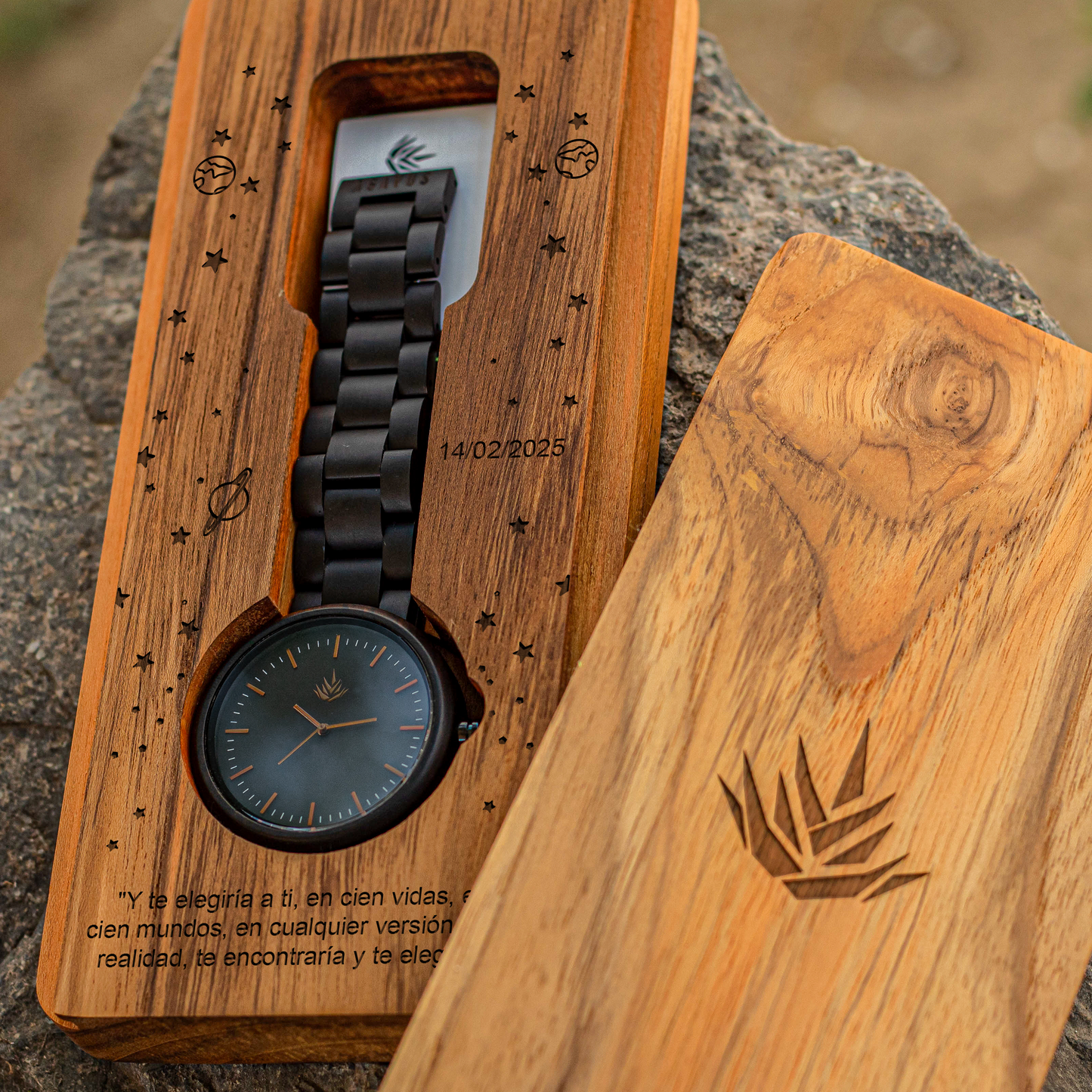 Línea Edición Especial | 44mm | Ébano | Bronce
